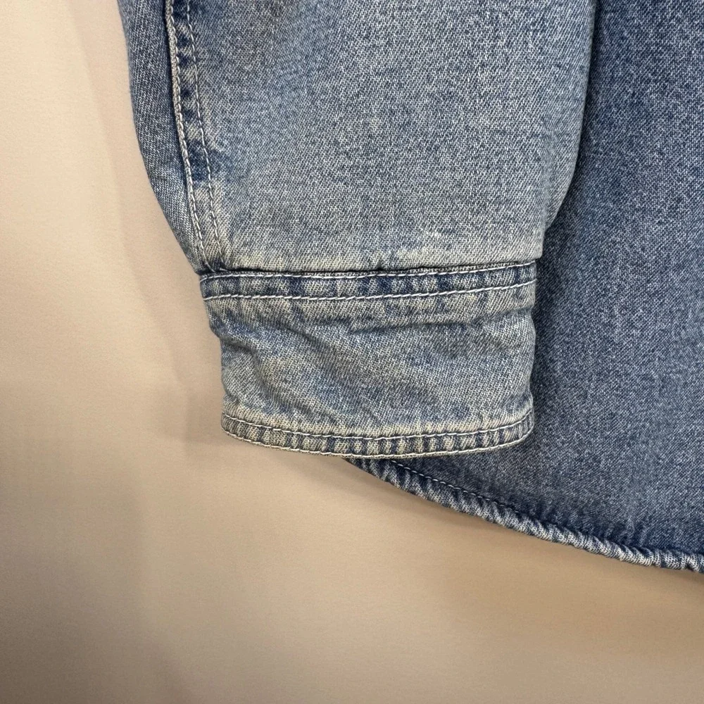 Levis Denim Shirt Jacket Mens L Blue Quilted Fleece Lined Button Front RN 103480